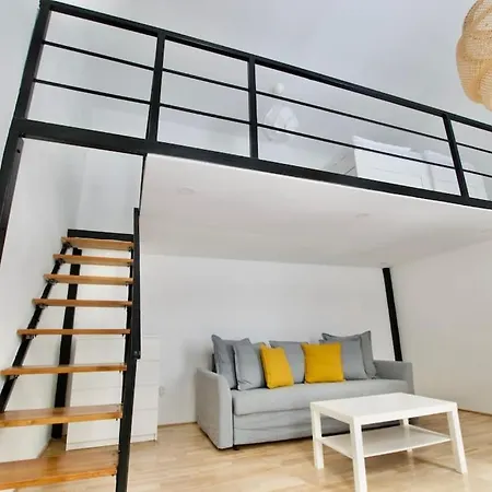 Standard By Hi5 - Wesselenyi Str.