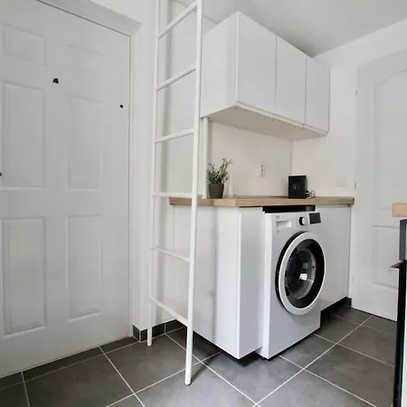 Apartment Standard By Hi5 - Wesselenyi Str. *